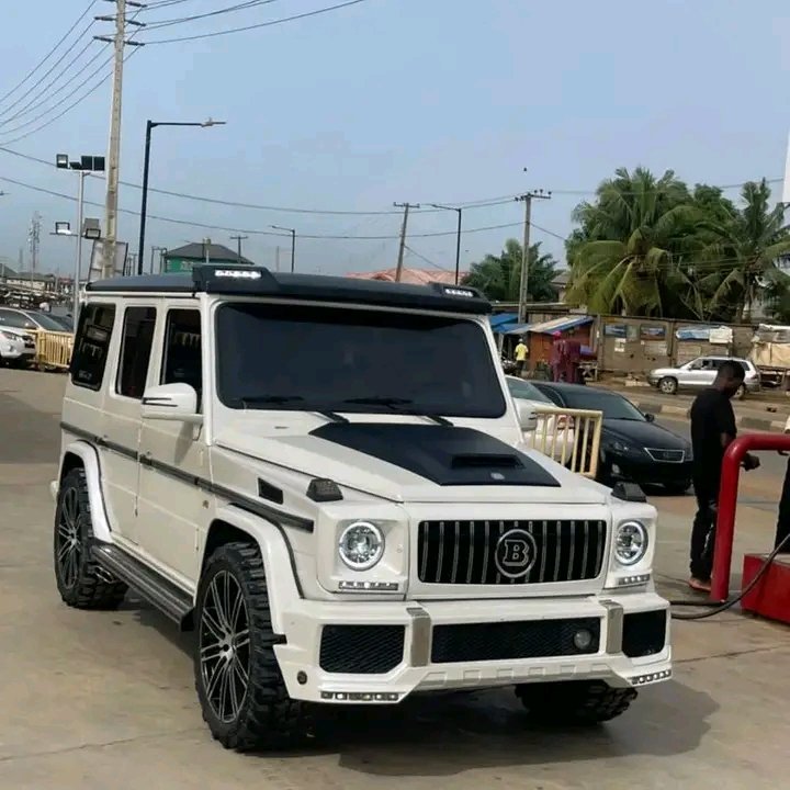 Emmyeddy6's tweet photo. 2007 Mercedes Benz G63 upgraded to 2020 model@38m(Naija used)Bullet proof
Call or Whatsapp: 08182329862

POTUS
#queensfuneral https://t.co/pUlJLfHV07