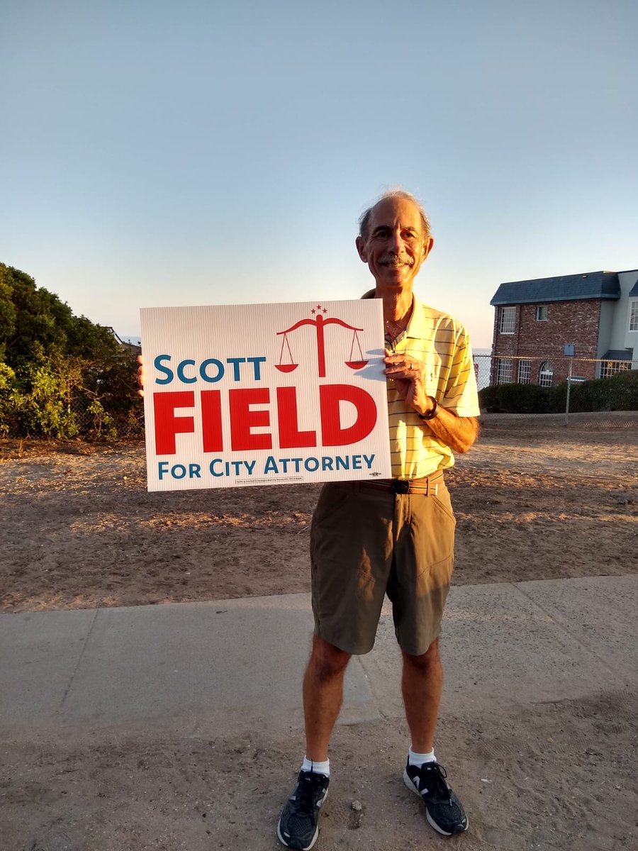 ScottFieldForHB's tweet photo. Have you noticed all of election signs in HB and want to join in? We have plenty of #ScottField4HB signs and are happy to deliver, so that you can show your support, literally! Just send a DM on Twitter or email info@scottfield4hb.com
#elections2022 #localgov #GOTV #SoCal https://t.co/SnQdBl2KqN