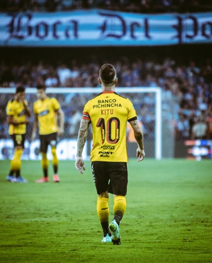 elvancho31's tweet photo. Lo volvió hacer amo y soberano del viejo capoll de la calle kitu..
#BSC 3 vs 1 #EMLEC
#SepultandoAzules
Los lunes también Guayaquil esta de fiesta jajajajaja 🤣
Increíble te gana dos veces en 24 horas jajajajaja
#BurlaEterna #londonmourn https://t.co/zWGJhjkEhz