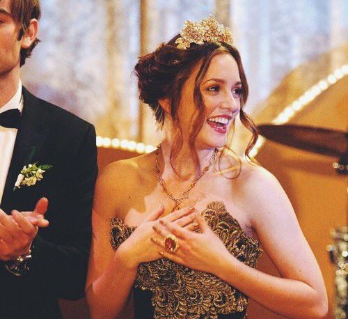 gg_scene's tweet photo. Una de las escenas más iconicas que nos dejo gossip girl https://t.co/DyLHNfl9mD