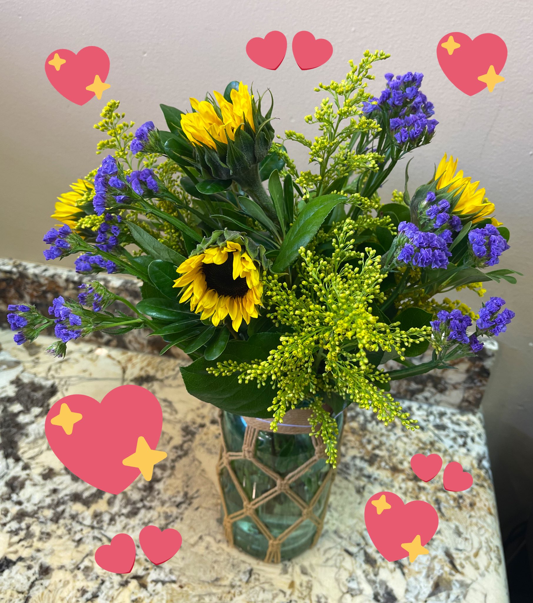 ivancito 🔪 on Twitter "OKAY BUT MY BABY SENT FLOWERS TO MY OFFICE AND
