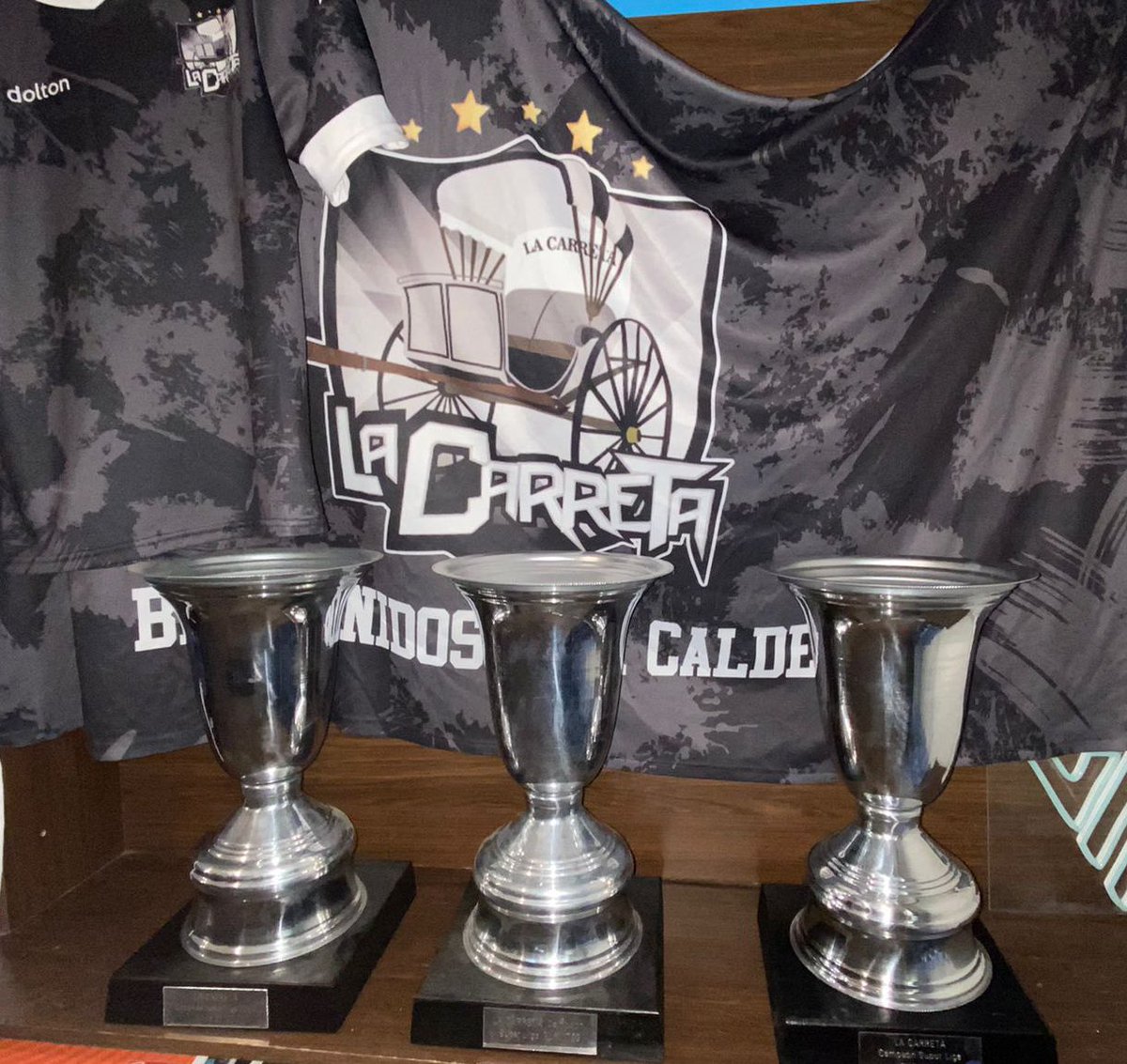 🏆 Se siguen sumando copas a la 𝗏𝗂𝗍𝗋𝗂𝗇𝖺 🤩

😎 Todavía queda lugar para alguna más…