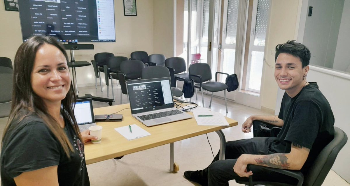 PromoSalutGi's tweet photo. Avui s'ha fet el segon bloc del curs " Conceptes bàsics de promoció de la salut per treball social" organitzat pel @treballsocial1 !! 😜👍@COMGirona @COIGIrona @copc_cat @ColVetGi @coplefc https://t.co/pCp1a08P2y