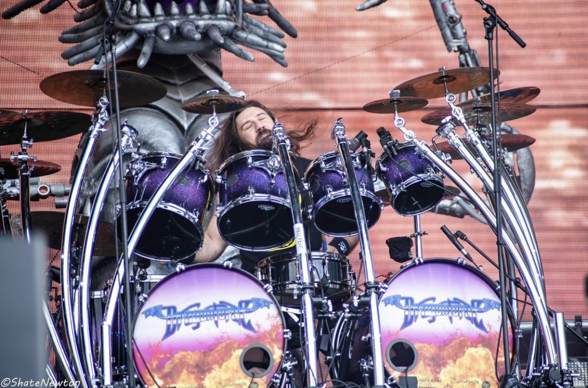 DragonForce tweet media