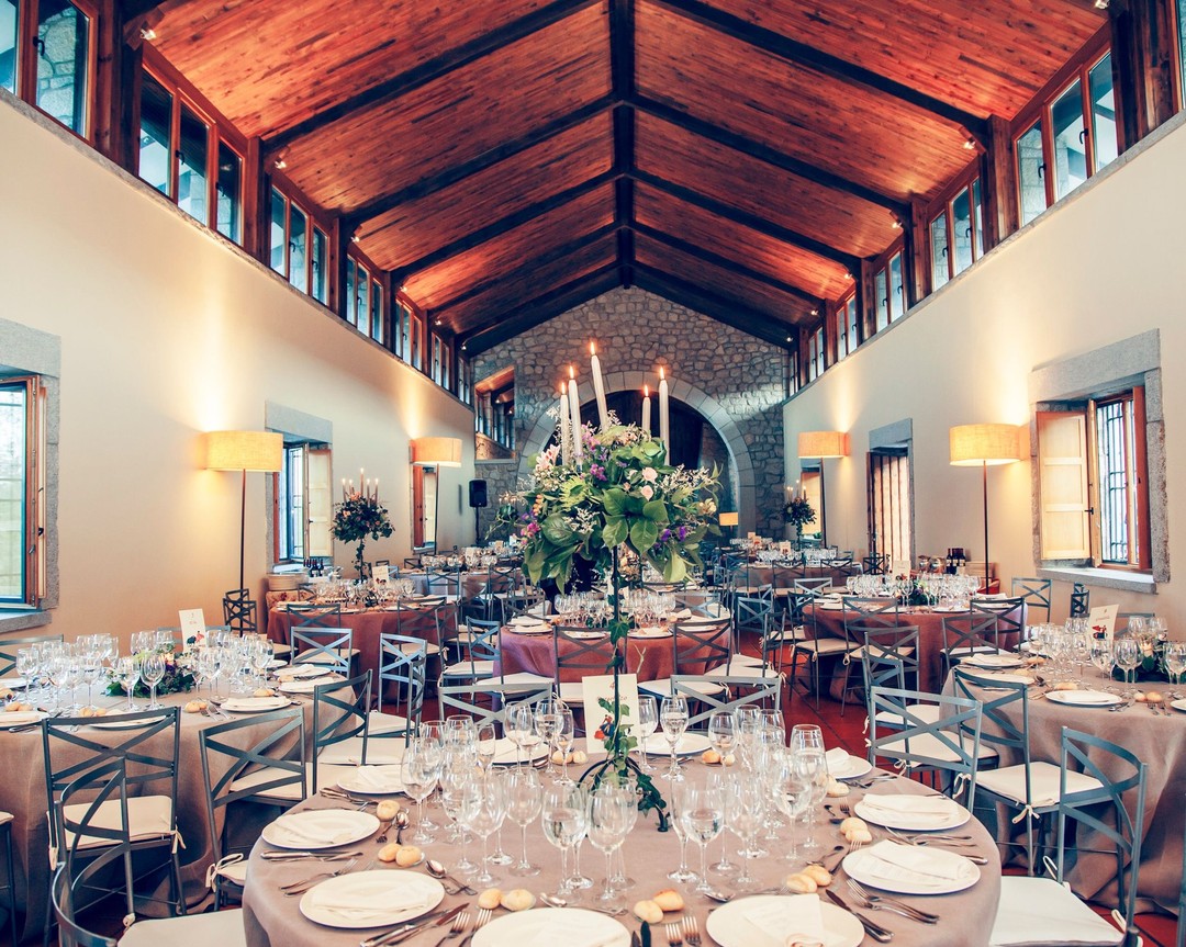 CCardamomo's tweet photo. El banquete de bodas es, sin duda, lo más recordado del día de la ceremonia

#banquetedebodas #banquete #boda #ceremonia #bodas #cateringmadrid #weddingplannermadrid #bodasmadrid #bodasconencanto #weddingphotography #eventosmadrid #bodas #weddingphotographer #weddinginspiration # https://t.co/C9blYbHrMw