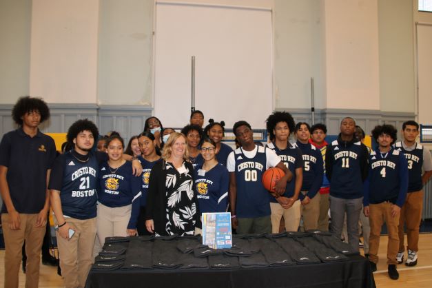 Thank you to Erin Murphy, Boston City Councilor At-Large for joining us this morning at our Cristo Rey Boston Gym Dedication. <a href="/ErinforBoston/">Erin Murphy</a>