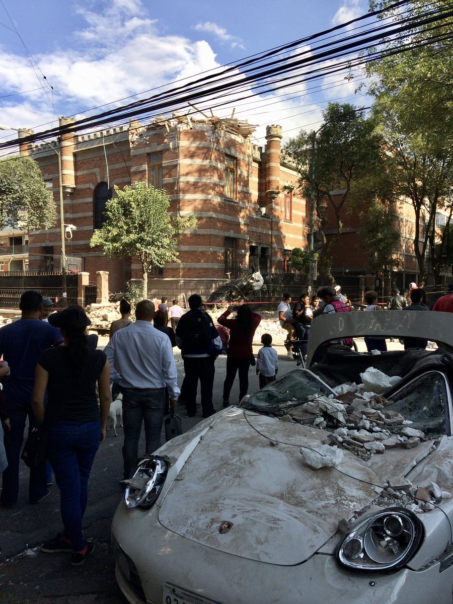 luispablob's tweet photo. Terremotos en México el@19 de septiembre: 
1: 1985, 8,1 de magnitud 
2: 2017, 7,1 
3: 2022, 7,4 https://t.co/XBPIRghFG7
