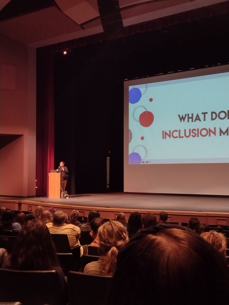 So many great lessons to be learned from the awesome <a href="/tweetsomemoore/">Dr. Shelley Moore, PhD</a>! Thank you for all that you do for this great work!!! Feeling pumped for the adventure <a href="/PowayUnified/">Poway Unified</a> <a href="/TwinPeaksRams/">Twin Peaks Rams</a> 🚌👍💡