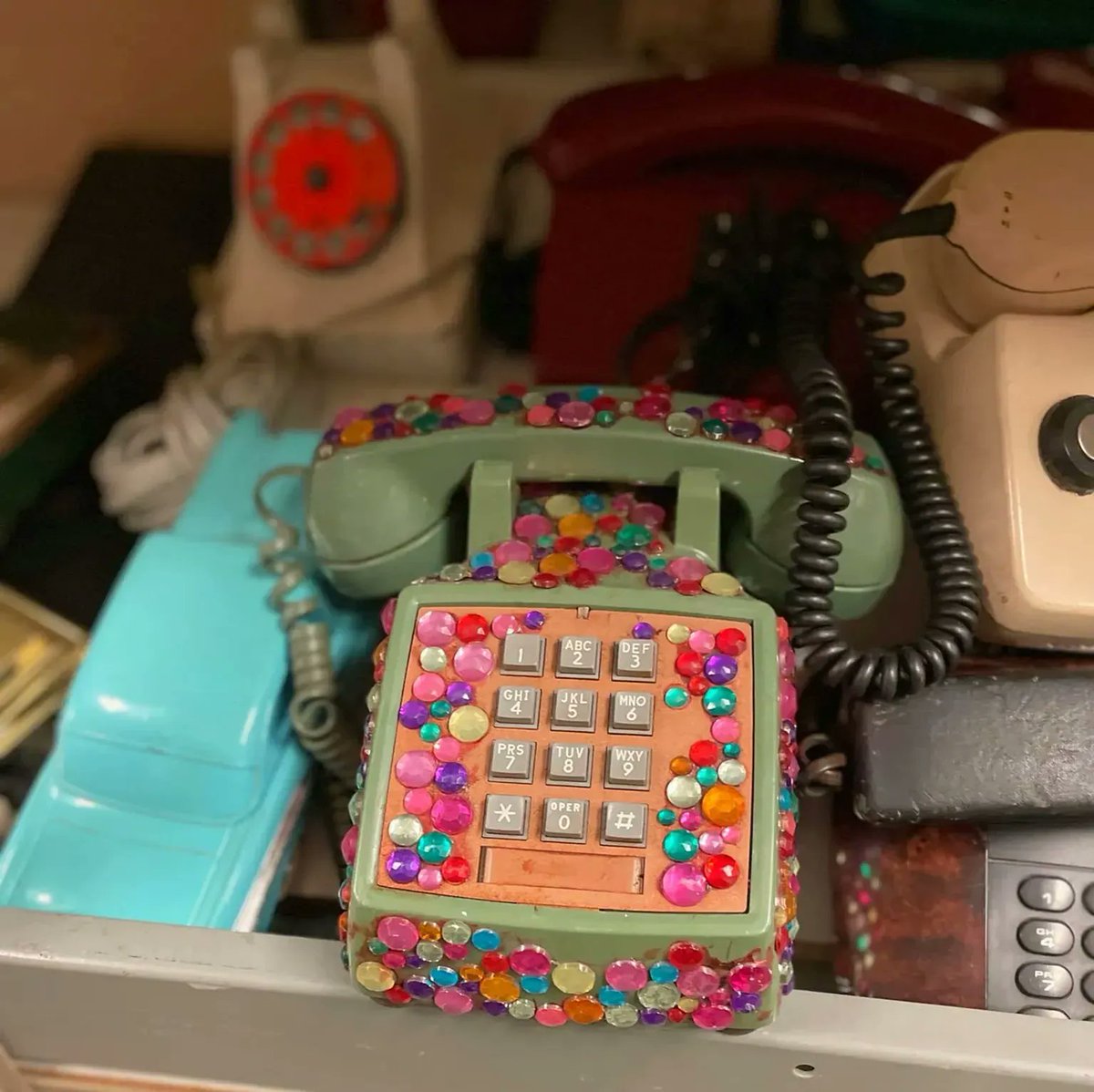 UniStudiosLot's tweet photo. This is your sign to pick up the #phone and give our Property Department a call! Their inventory is unique and full of surprises βοΈ
#uniproperty #onthelot #hello #setdecor https://t.co/baLFAMEeVx