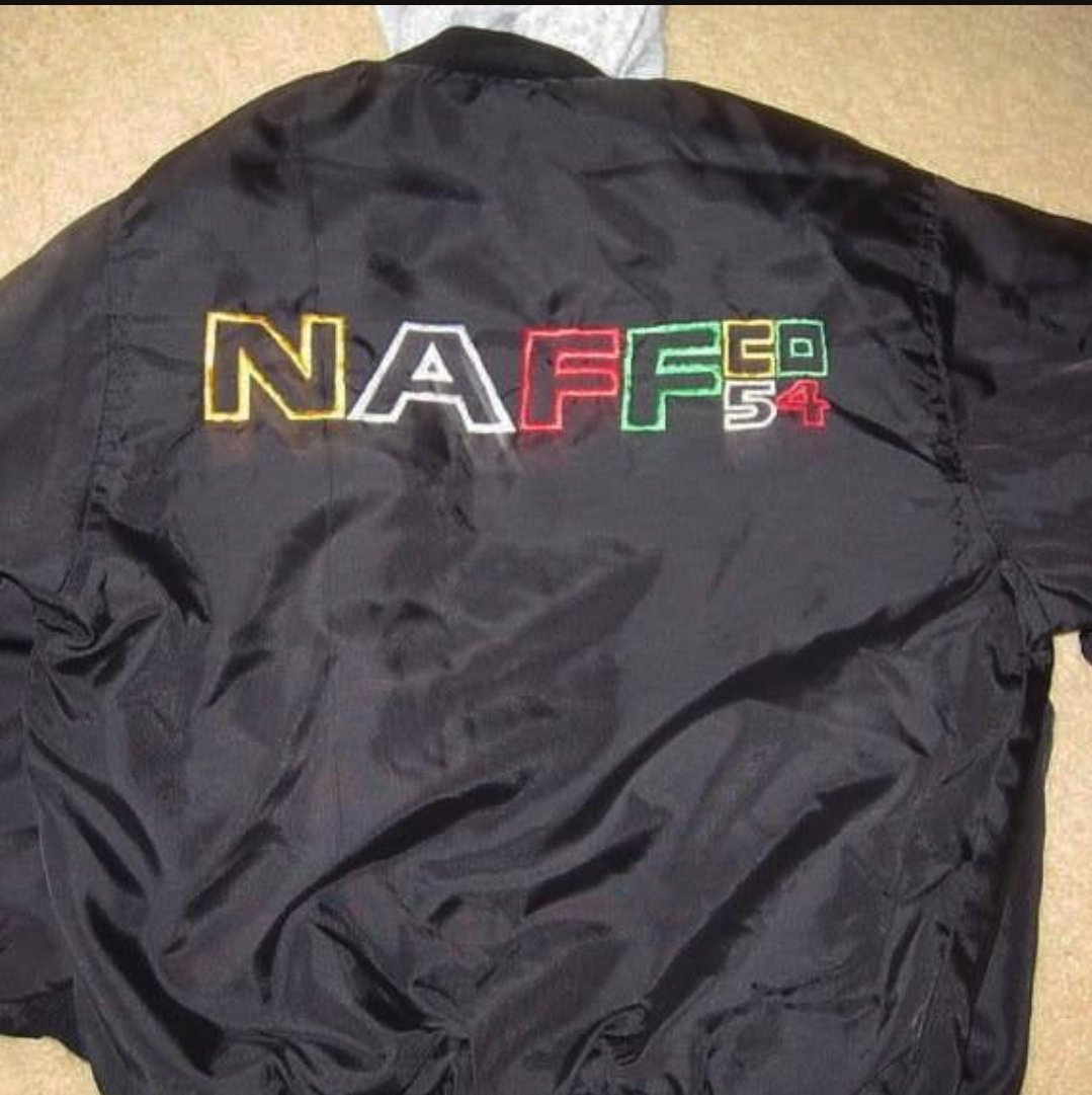TidyboyTHFC's tweet photo. @dantracey1983 Haha ole Eissenegger store in Croydon was always packed late 90s. I never got one though. I did however have one of these when I was an early teen amongst all the Rave bomber jackets like Slammin vinyl and One Nation
#Naffjacket https://t.co/Nu9dYgYm41