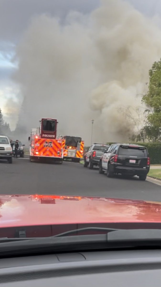 At 7:48 a.m. on September 18, firefighters responded to a structure fire in a residential home located on Gold Mine Court in Folsom due to a report of smoke coming from the garage of a residence. Full news release can be found here: bit.ly/3UjrUaC