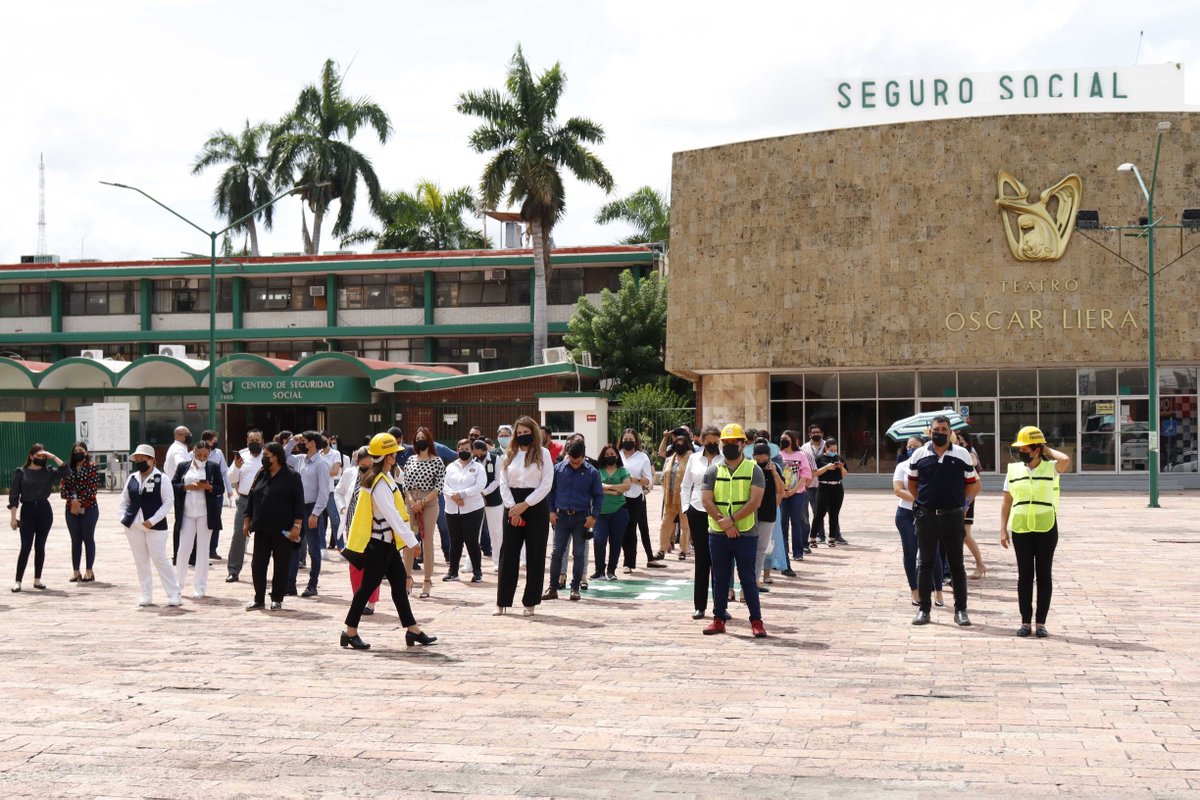 ImssSinaloa's tweet photo. El #IMSSsinaloa participa en el #SimulacroNacional2022 #SimulacroIMSS https://t.co/a5llIR0x9a