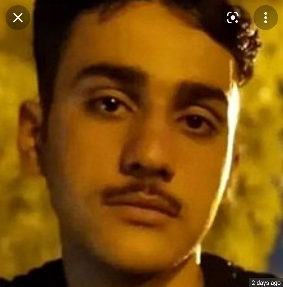 MqarhSl's tweet photo. نمیدونم برای نبودن رهام تو اینستا گریه کنم 😭
با برای پسری که به طرز بیرحمانه کشتنش 😭 https://t.co/tRuNiCehZq