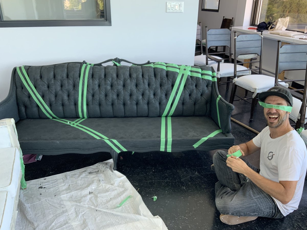 emerging_future's tweet image. Retour en images sur une ds réalisations ls plus étonnantes d'@emerging_future avec @jentreprendsqc : la co-création à Québec d'un tiers-lieu dédié aux entrepreneurs engagés. On vs dévoile ls photos de fin de chantier ds 1 prochaine publication #cocreation #intelligencecollective