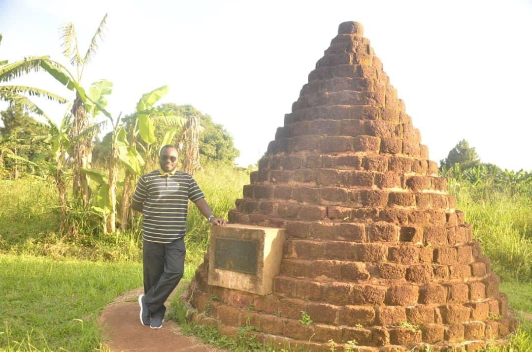 It is at this place that Sir Samuel Baker met with Kung Kabalega the great. These sites and monuments must be harnessed for cultural tourism. #UGAt60 <a href="/BryanToshi/">Bryan Toshi Bwana</a>
