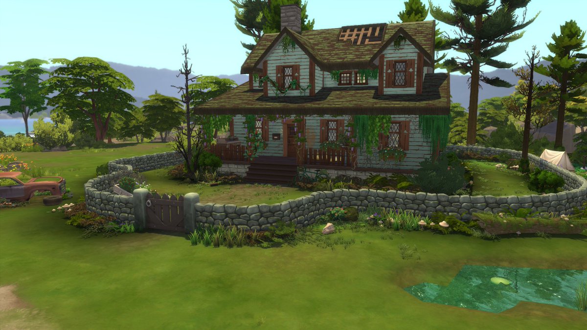 SimsilaSimrise's tweet photo. I can't wait for #TWD to come back so I built this house in #TheSims4 to keep me going. The tool mod by @TwistedMexi was a huge help as always! https://t.co/x4Xyj3IKpY