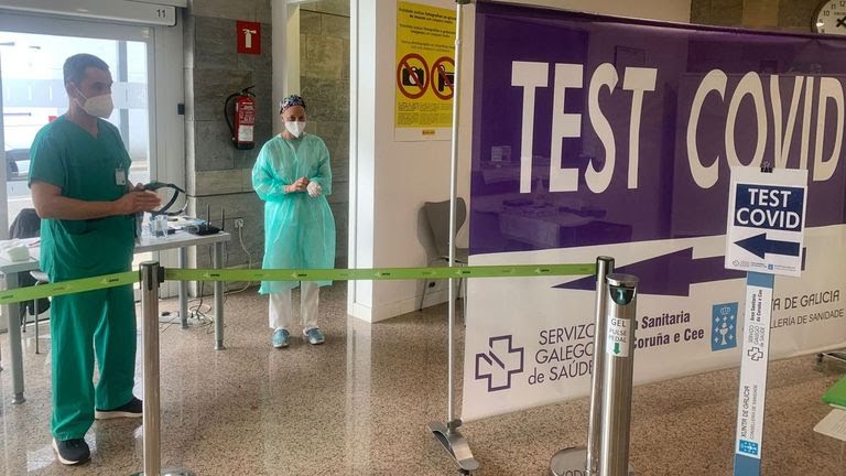 cg_cabo's tweet photo. Spain to relax Covid controls at airports: travellers  will no longer have to fill up a health form nor show a QR Code of #SpTH upon arrival. Welcome to Spain! https://t.co/vyuIeJKo1T