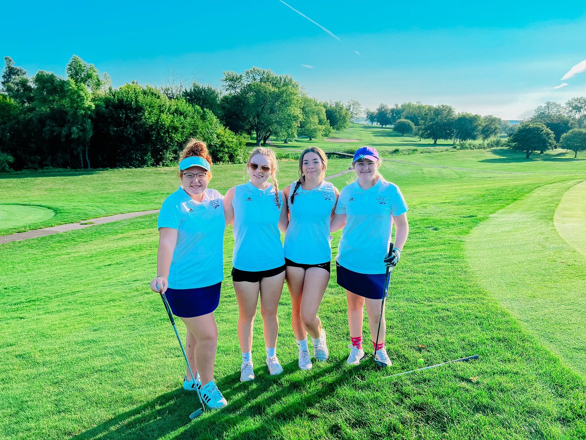 BEastGirlsGolf's tweet photo. We are at the Bellevue West Invite today!  Another beautiful day! #OneSwingAtATime #BeastGolf https://t.co/zWrk9Dx8kK