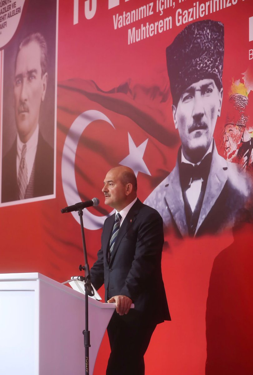 suleymansoylu's tweet photo. Gazi, aynı zamanda sabır ehlidir. 
Şehadet niyetiyle yola çıkmıştır, nasibine gazilik düşer ve sabırla bekler.
İşte o süre, toplum için bir nimettir...

Bize ne ile mücadele ettiğimizi, sorumluluklarımızı hatırlatır. Mücadelemiz için bize güç verir, inancımızı tazeler... https://t.co/OJIPMaDEqj