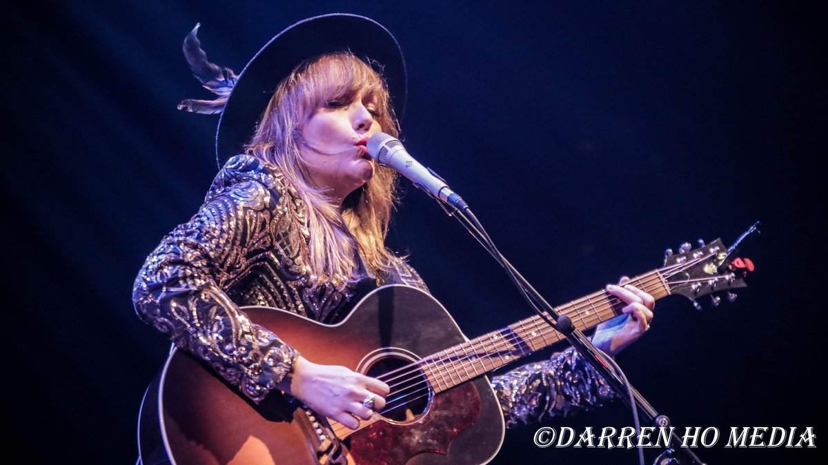 DarrenHoMedia's tweet photo. @annedamusic at @RMTS_Victoria on Saturday, September 17, 2022. Show presented by @gotpop

#AnnedaMusic #McPhersonPlayhouse #GotPop #MusicPhotography #YYJ #YYJEvents #LiveMusic #ConcertPhotography #LiveMusicPhotography #ConcertPics #ConcertPhotos #BandPhotography #FromThePit https://t.co/vJ7k4HUeYN