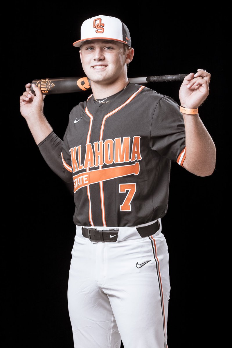 calebjhoover's tweet photo. Committed!! Go Pokes!!🟠⚫️🤠 https://t.co/go0HRVcQir