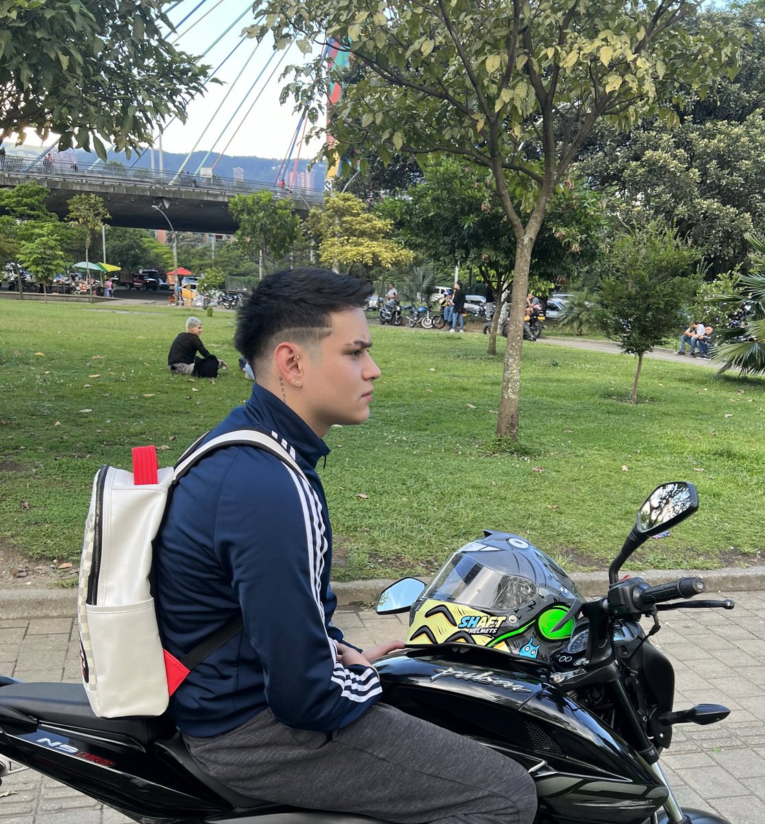 crisduarter's tweet photo. 🏍️🏍️ https://t.co/Y9fcqByd0I