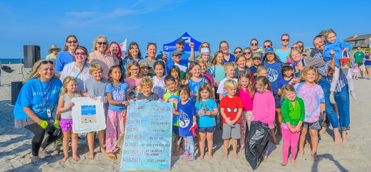 FCousteauOLC's tweet photo. The #FCOLC had a great #ICCDay this weekend with our cleanup partners in Long Island on Saturday.
Our Long Beach location saw 181 #volunteers and participants of families, teachers, students, and local residents. We picked up 165 lbs of debris along the #beach! https://t.co/mU7uhorzax