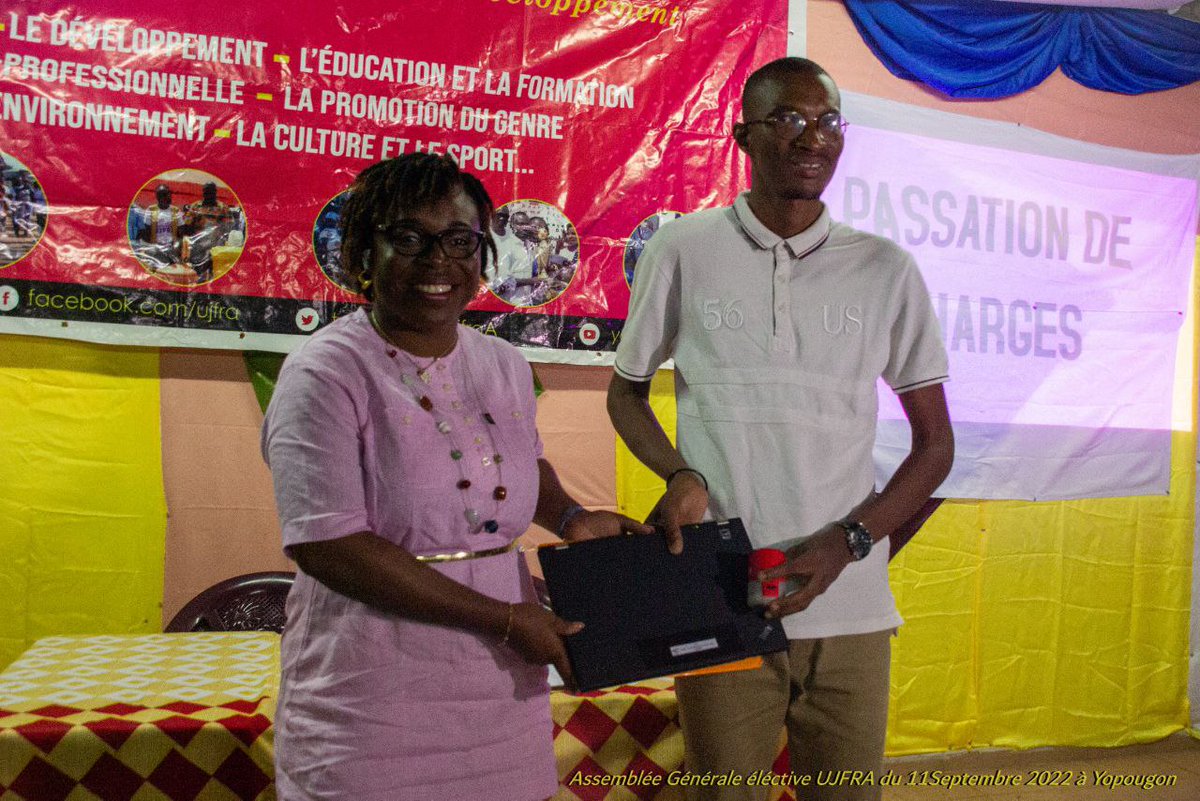 UjfraA's tweet photo. 🔴 Assemblée Générale élective, 
M. Raymond Gninangnon Coulibaly est le nouveau président élu de l'@UjfraA à l'issue de l'AG du dimanche 11.09.2022 en remplacement de @FatouYEO .
Plus de détails https://t.co/4xzXG1VgA7 https://t.co/yGezBkppDx