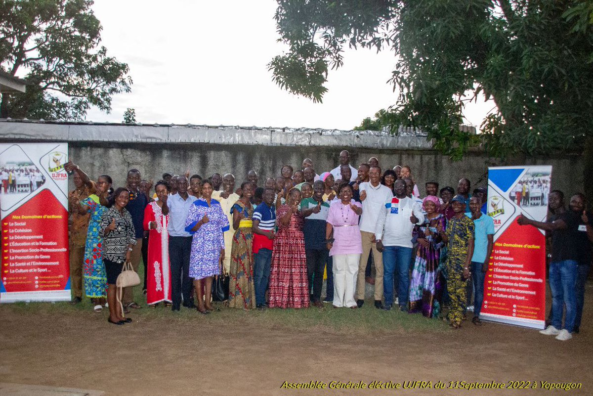 UjfraA's tweet photo. 🔴 Assemblée Générale élective, 
M. Raymond Gninangnon Coulibaly est le nouveau président élu de l'@UjfraA à l'issue de l'AG du dimanche 11.09.2022 en remplacement de @FatouYEO .
Plus de détails https://t.co/4xzXG1VgA7 https://t.co/yGezBkppDx
