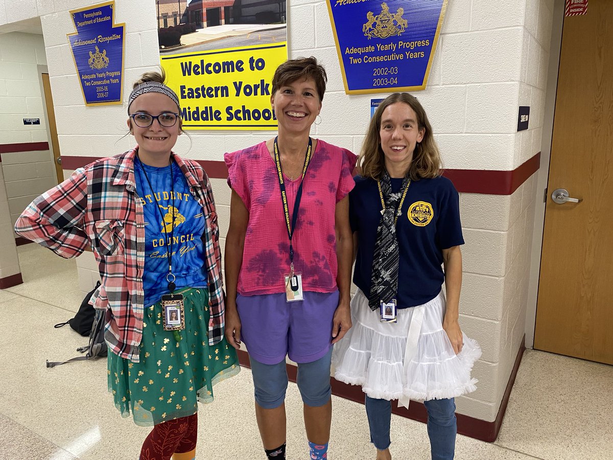 Start With Hello Week is off to a rousing start at EYMS with Wacky Dress Day! Social isolation awareness is the focus for this week and for today, it was all about showing your uniqueness! Mission accomplished… #StartWithHello <a href="/EasternYorkSD/">Eastern York </a> <a href="/sandyhook/">Sandy Hook Promise</a>