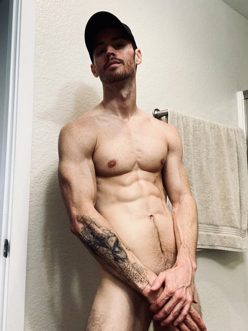 I think I just like the attention. 😈 https://t.co/oCiCl4vhxW