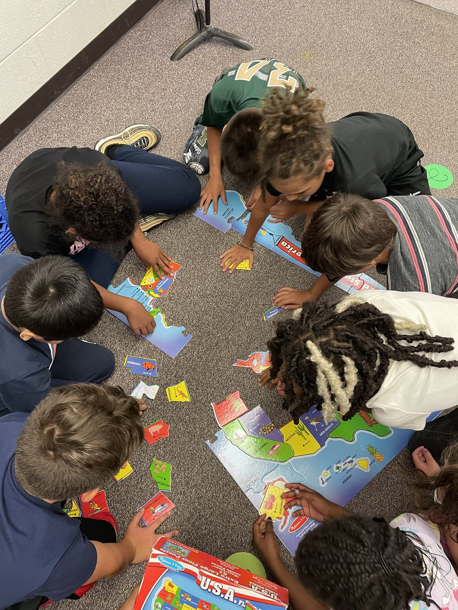 Mrs. Carolan tweet media