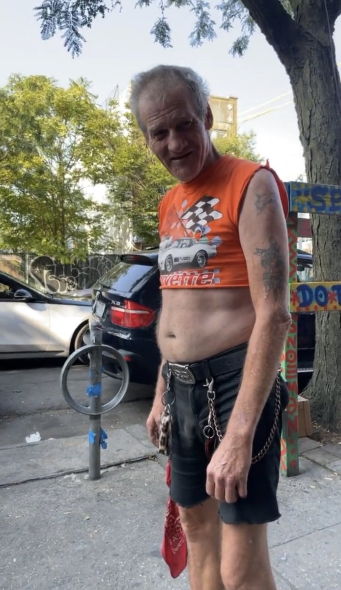 kevantrich's tweet photo. @NEMS_FYL
Making fun of the face instead of the fit is next level bars #salure 🤣💯 https://t.co/QggVxBoj5y https://t.co/dnme0SHpYh