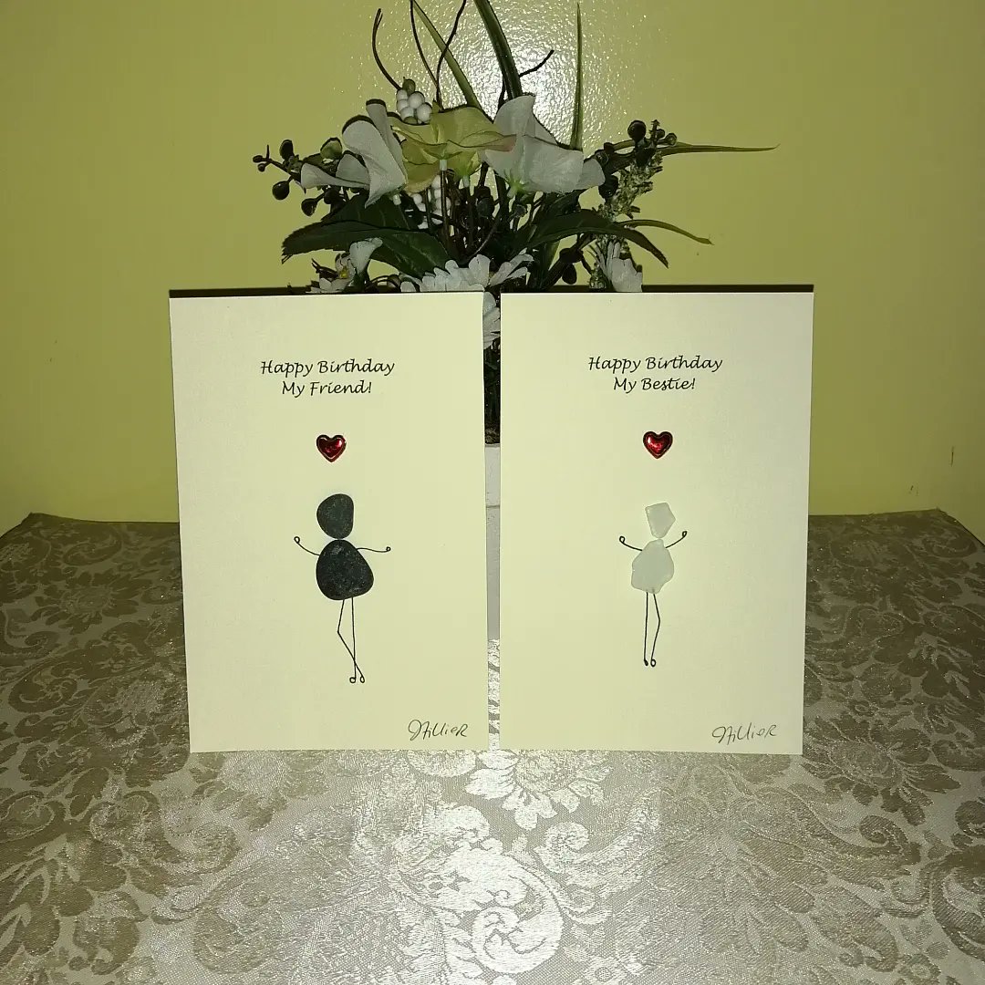 april1709's tweet photo. Simple unique cards... ready for mailing... or not!! #gifts #crafts #seaglass #art #pebbles #unique #easymailing https://t.co/zJE4DWtYTA