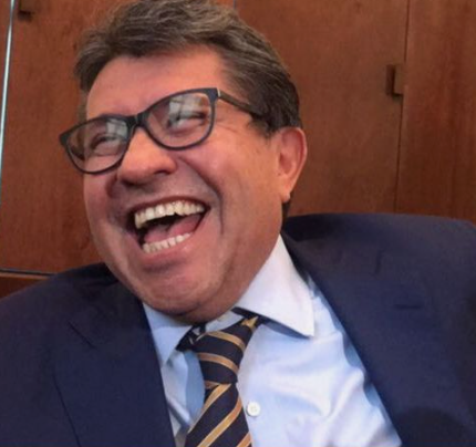drzipolite's tweet photo. @Claudiashein Pareciera un simple sismo, pero tiene más puntos que @RicardoMonrealA en sus encuestas https://t.co/SQn9gR1okC