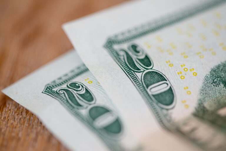 D.C. will give 600 families who have experienced homelessness $10,000 in cash as a part of a new pilot program. bit.ly/3SfuFb5