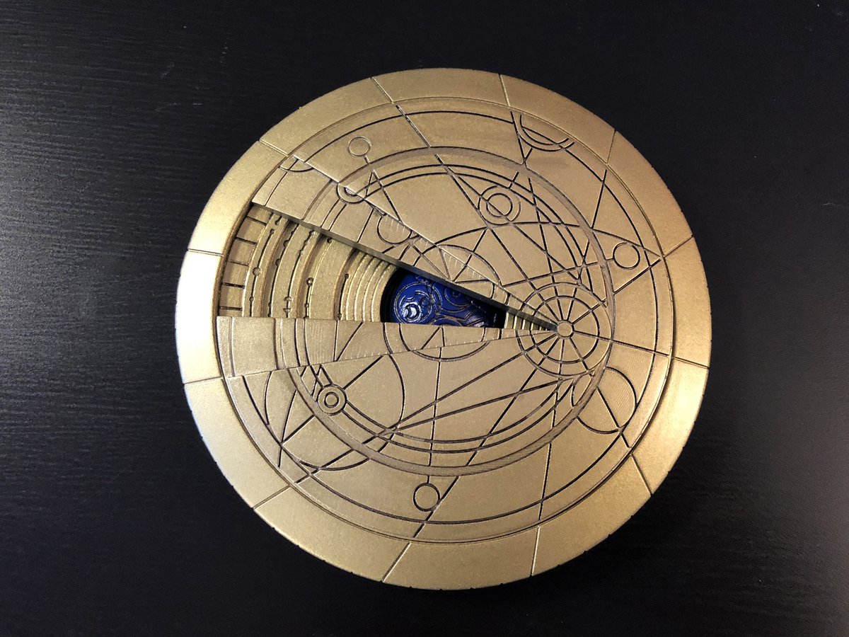 GeekToyLove's tweet photo. Finished assembling the Confession Dial from the #DoctorWho episode Heaven Sent
3D printed in resin on an Anycubic photon mono X, finished in high quality automotive paints and lightly weathered. I might add another 1 or 2 Who replicas down the line
#2022Projects #GeekDen https://t.co/OEC6PsDnbg