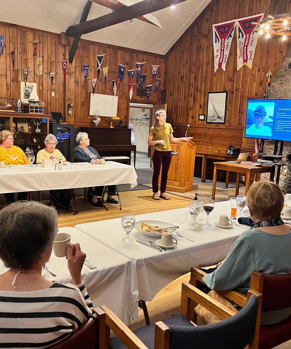 Did you know only 4.4% of all electricians are women? Our very own solar installer/electrical apprentice, Jenny, is passionate about advocating for women in the trades. She recently spoke to the #Altrusa group in Sheboygan about the #solar industry and being an apprentice.