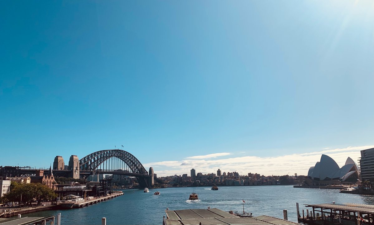 johnnychalmers's tweet photo. Grateful for the view working at @AIMnational.. Next time I'll share some sounds!! #AustralianInstituteofMusic #springtime #sydney https://t.co/7B6flbY4BR