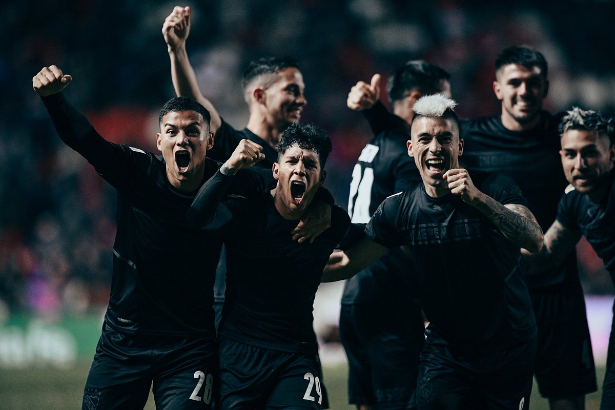 lucas_romero29's tweet photo. ¡El esfuerzo es lo que vale! ¡Todos juntos siempre!!! 👊🏽🇦🇹

@Independiente https://t.co/KUeY3GDhEu