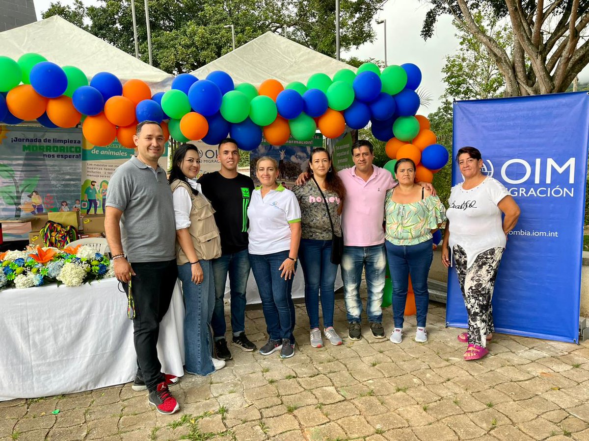corprodinco1's tweet photo. Hoy desde la comuna 14 de #Morrorico se realizó el cierre del proyecto Comunidad con Oportunidad de Desarrollo Local Sostenible y en Paz con el financiamiento del Gobierno de #Corea en asocio con @OIMColombia y @corprodinco1 https://t.co/v0css1xrdP