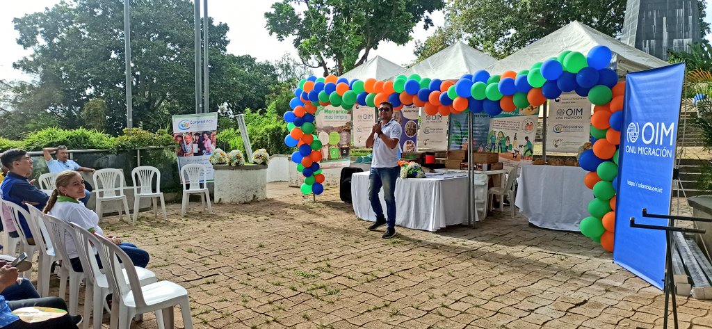 corprodinco1's tweet photo. Hoy desde la comuna 14 de #Morrorico se realizó el cierre del proyecto Comunidad con Oportunidad de Desarrollo Local Sostenible y en Paz con el financiamiento del Gobierno de #Corea en asocio con @OIMColombia y @corprodinco1 https://t.co/v0css1xrdP
