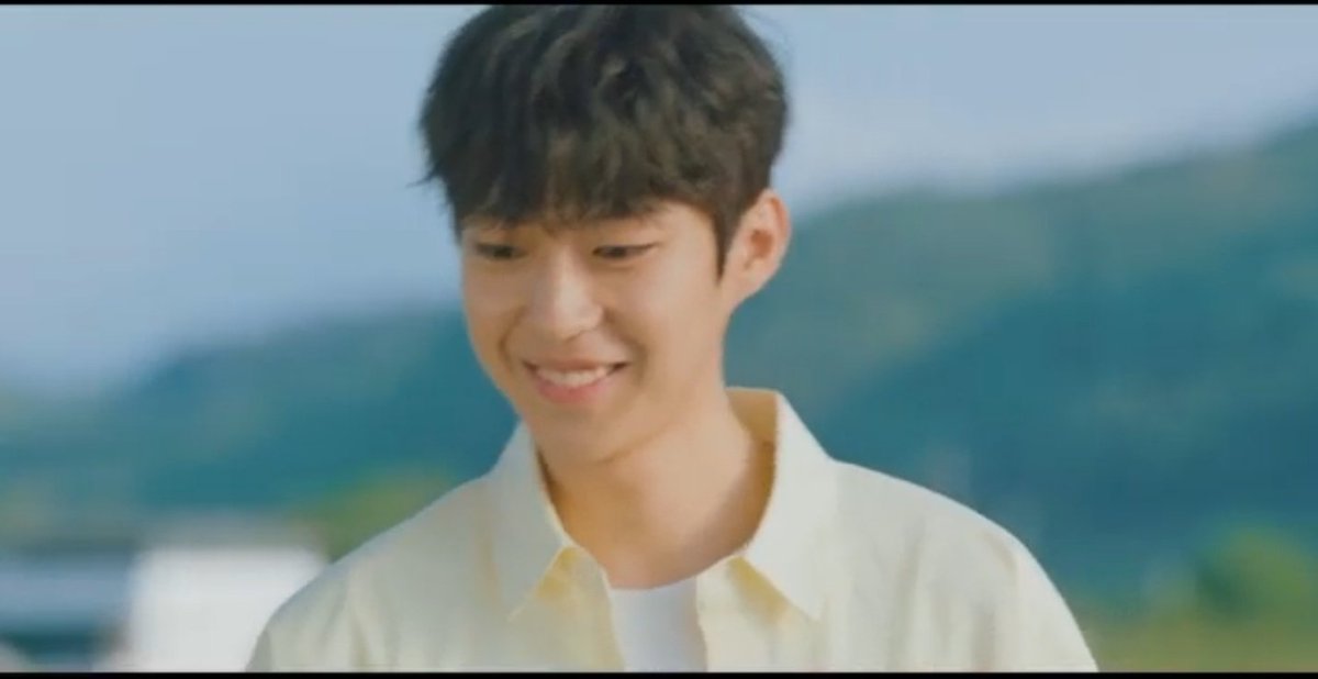 I'm really trying hard not to have a second lead syndrome but he's so cute, warm, protective and always there for Ja-young 😩🥺. Protect Sang-yeon at all cost 😭😭 #OnceUponASmallTown #OnceUponASmallTownEp7 #BaekSungChul