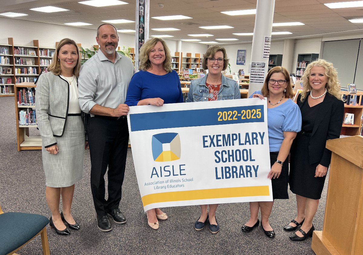 At tonight's meeting, the Board also celebrated the VHHS Library being named an Exemplary School Library by AISLE--The Association of Illinois School Library Educators. Congratulations to VHHS Librarian <a href="/MonicaTolva/">𝐌𝐨𝐧𝐢𝐜𝐚 𝐓𝐨𝐥𝐯𝐚 𝐂𝐚𝐥𝐝𝐢𝐜𝐨𝐭𝐭 📚💙</a> on this outstanding and well-deserved honor.