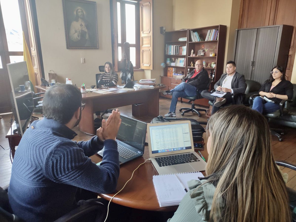 knowhowsascorp's tweet photo. Socialización de resultados del Estudio de Mercado del Aguardiente Nariño! Interesantes hallazgos obtenidos 👌🏻👌🏻Seguimos 💪🏻!! #nariño #pasto #departamentodenariño #Colombia #consultoria #estudiodemercado #consumidor #percepcion #estrategia https://t.co/JdS4dlOqRN
