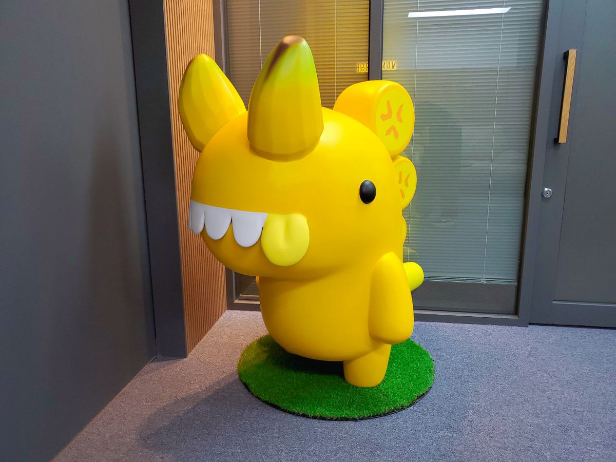 FruttiDino's tweet photo. Lemme introduce you to our new work buddy ๐
#Banacus coming alive๐ฆโค๏ธ
Real cute, real frutti ๐๐ฆ
Like if you wanna take a photo with him๐
#Fruttidino #Monoverse #Tuesdayvibes #work #buddy #figure #Gamefi #cute #dino #blockchain #web3 #NFT #NFTcommunity #banana https://t.co/5LxaaN7ggk