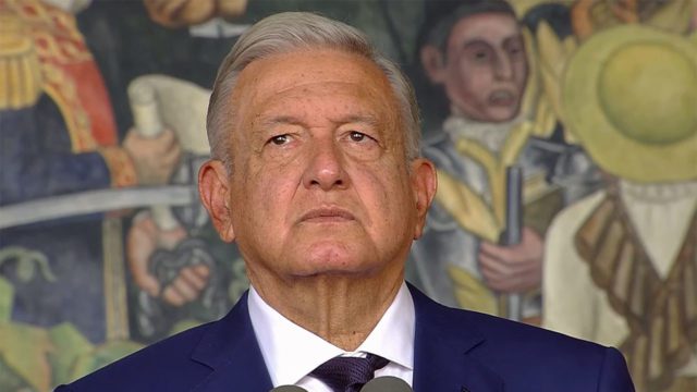 J_Fdz_Menendez's tweet photo. El presidente @lopezobrador_ presentó una propuesta para un #PlanDePaz en la guerra de #Ucrania, que fue descalificado inmediatamente por los representantes del gobierno ucraniano, que lo calificaron de un plan #proRuso. Lo espero en #TodoPersonal https://t.co/VFhmKxZ8QJ