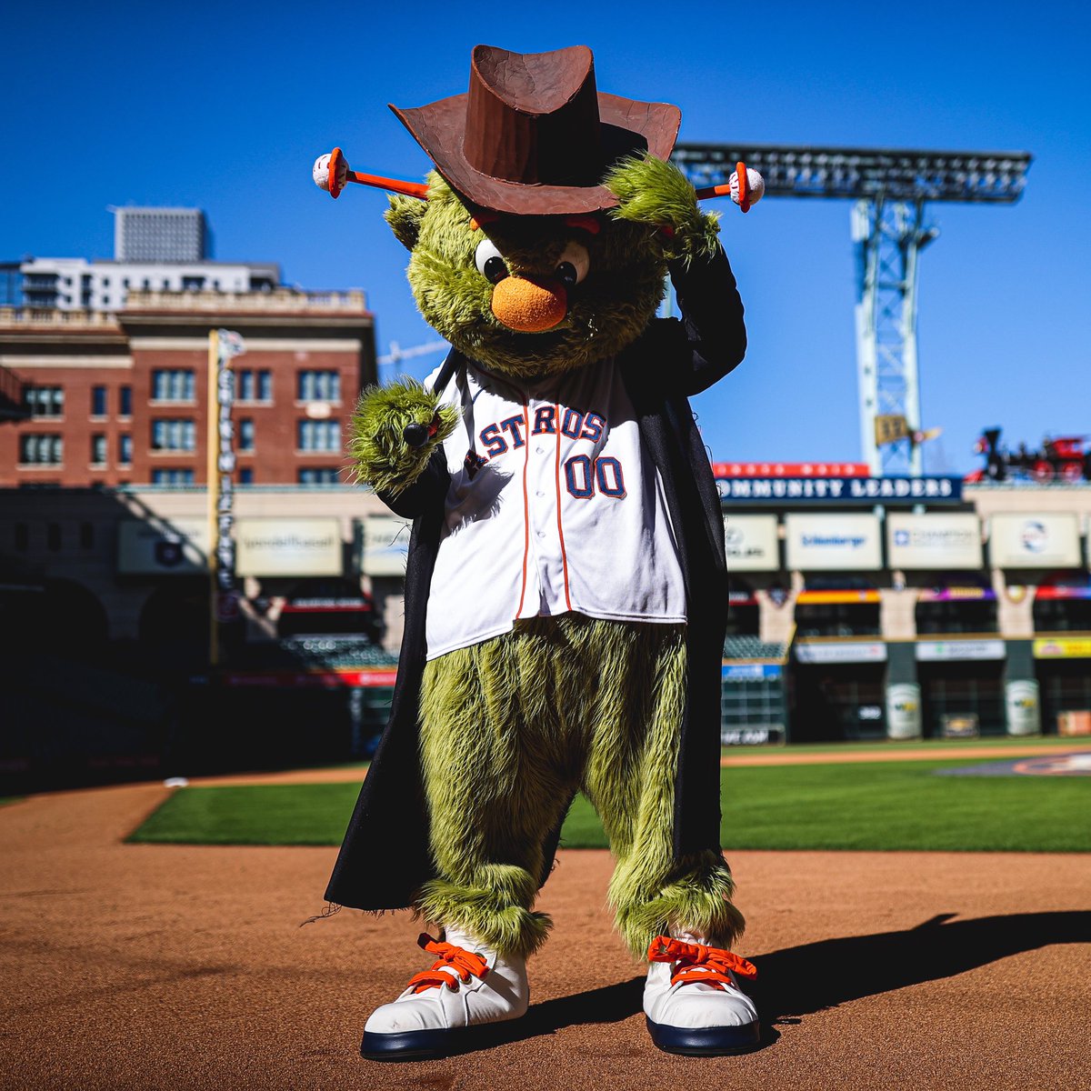 OrbitAstros's tweet photo. The West is won. 🤠 https://t.co/JWTsTcnuvx