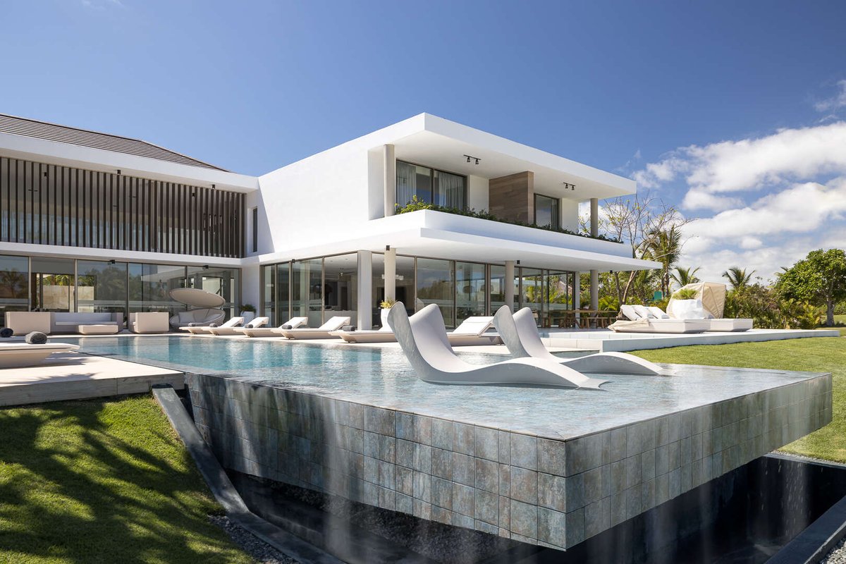 RentalEscapes's tweet photo. Don’t dream of it, vacation in style with Rental Escapes.
.
.
.
#rentalescapes #luxuryhomes #luxuryvillas #secretdestinations #dominicanrepublic #luxurylifestyle #luxuryworldtraveler #travel #holidayrental #architecture #luxurydesign #luxuryrealestate https://t.co/SsN6wtiHYz