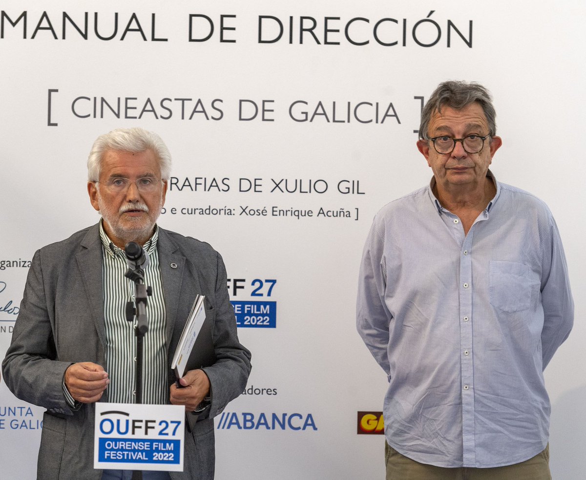 roslufe's tweet photo. Inauguración no @CCulturalOu da exposición fotográfica de Xulio Gil “Cineastas de Galicia”, enmarcada dentro das actividades do #OUFF27. @OurenseFilmFest @CulturaXunta @DeputacionOU @SomosABANCA @LaRegion #OUFF2022 https://t.co/TQYz4vtMDm